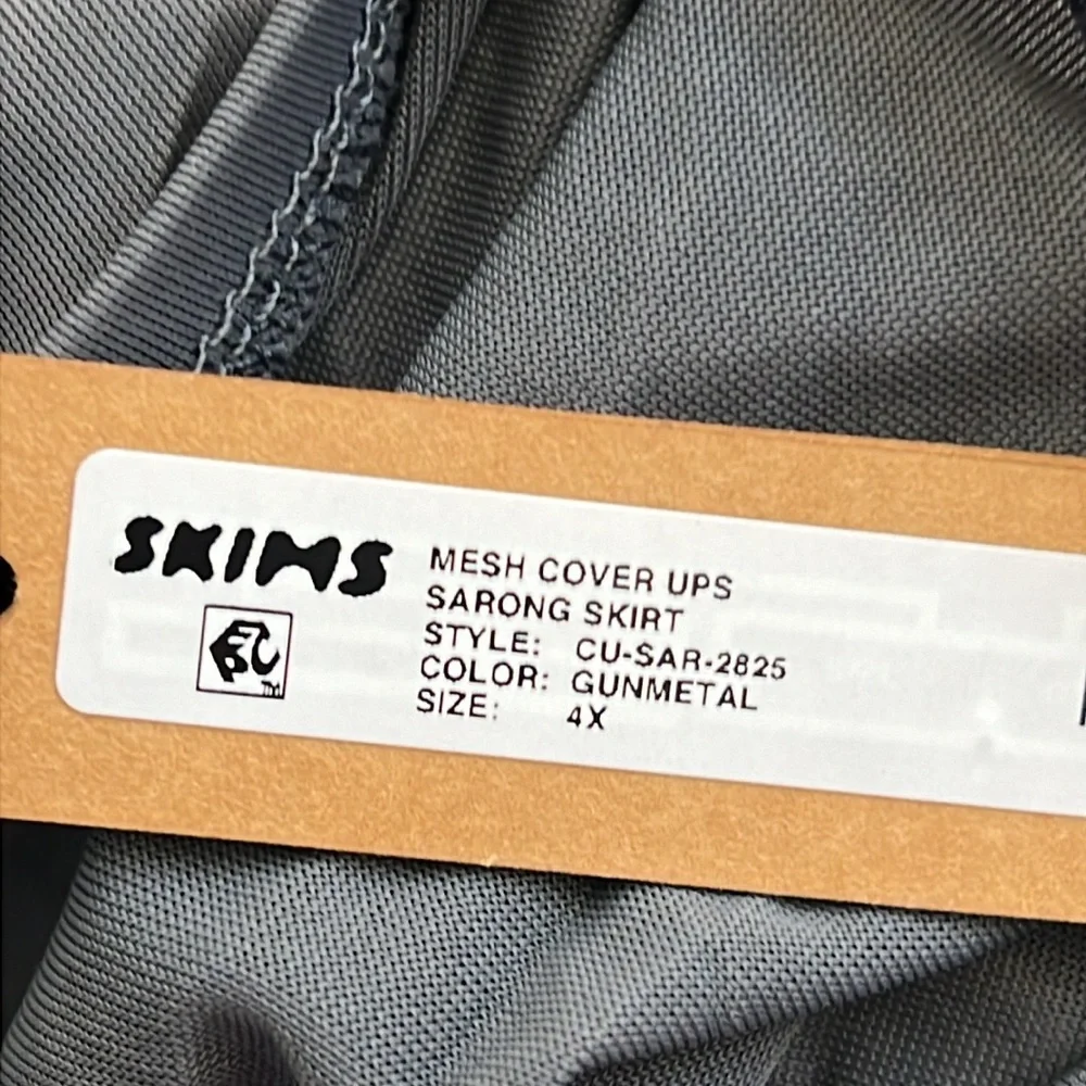 Skims mesh coverup